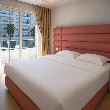 Luna Apartment Golem (Tirana)