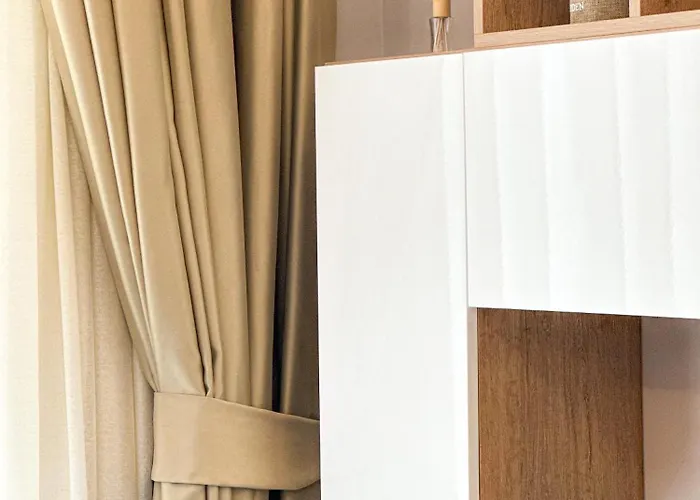 アパート Luna ゴーレム